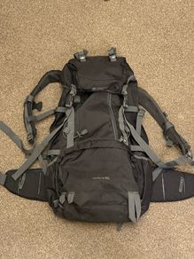 Mountain Warehouse Ventura 40L backpack