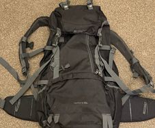 Mountain Warehouse Ventura 40L backpack