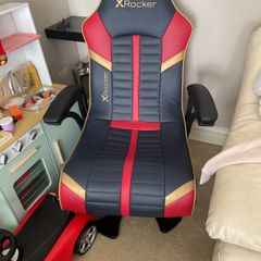 Gaming chair