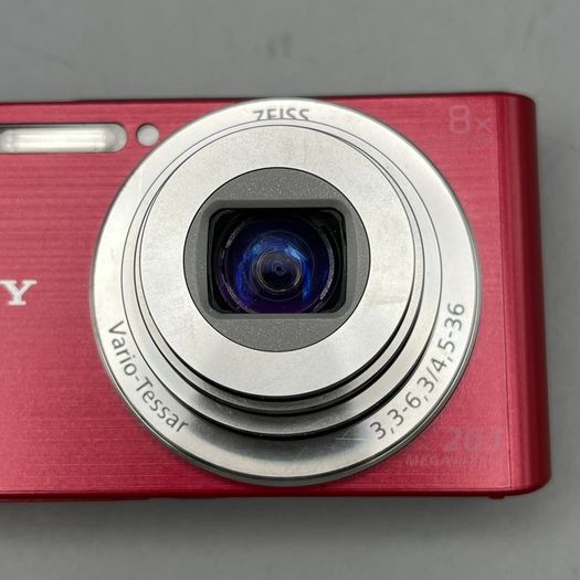 Sony Cyber-shot DSC-W830 20.1MP Digital Camera Red - Boxed - Full Kit