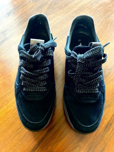 Fab TAMARIS Black Suede FlatForm trainers SIZE 39