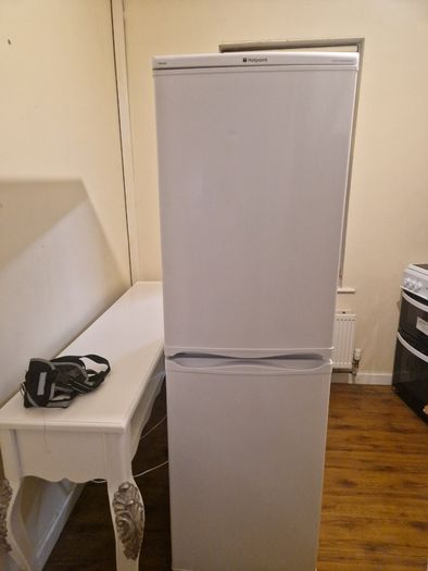 Hotpoint fridge freezer