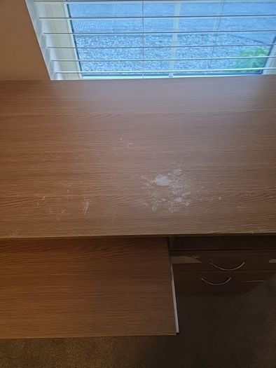 Computer desk