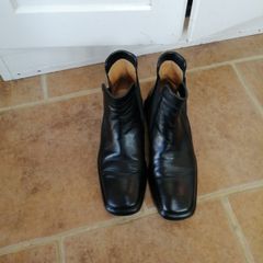 Bally Black Leather Ankle Boots Gents 8 E