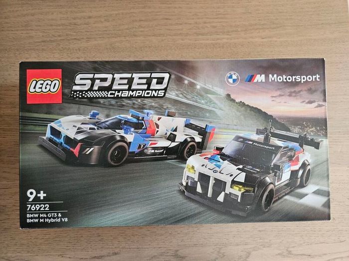 lego speed champions 76922 bmw M4 gt3 & bmw m hybrid v8