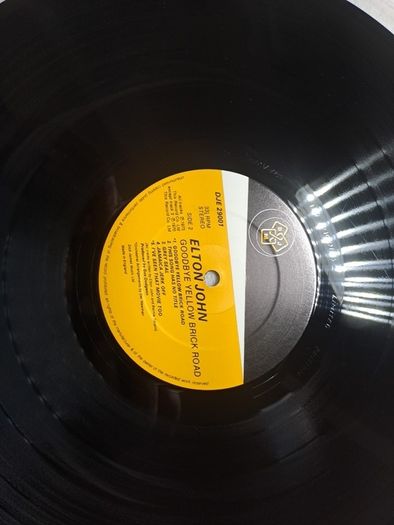 Vinyl.Goodbye Yellow Brick Road.Limited Edition Yellow