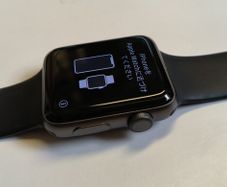 APPLE Watch Series 3 GPS - 42MM Black Aluminum Case