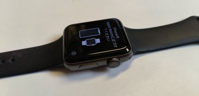 APPLE Watch Series 3 GPS - 42MM Black Aluminum Case