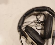 beyerdynamic dt100 studio headphones