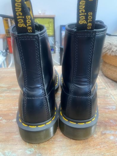 Dr. Martens size 6