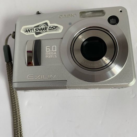 Casio Exilim EX-Z110 6.0MP fully working