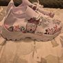 woman's trainers Image 2