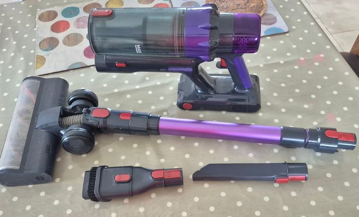 Smoture cordless vacuum