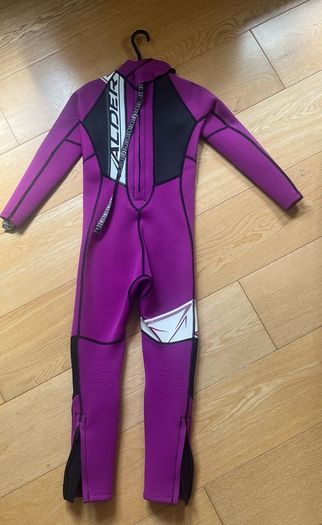 Child wetsuit