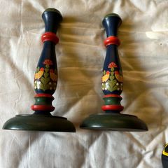 Vintage, Handpainted Hollo Muhely Hungarian Candlesticks