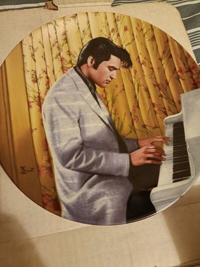 Elvis Handcrafted Plate