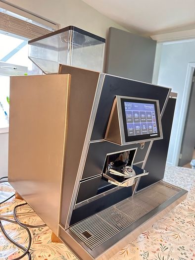 Thermoplan Black&White 3 professional coffee machine