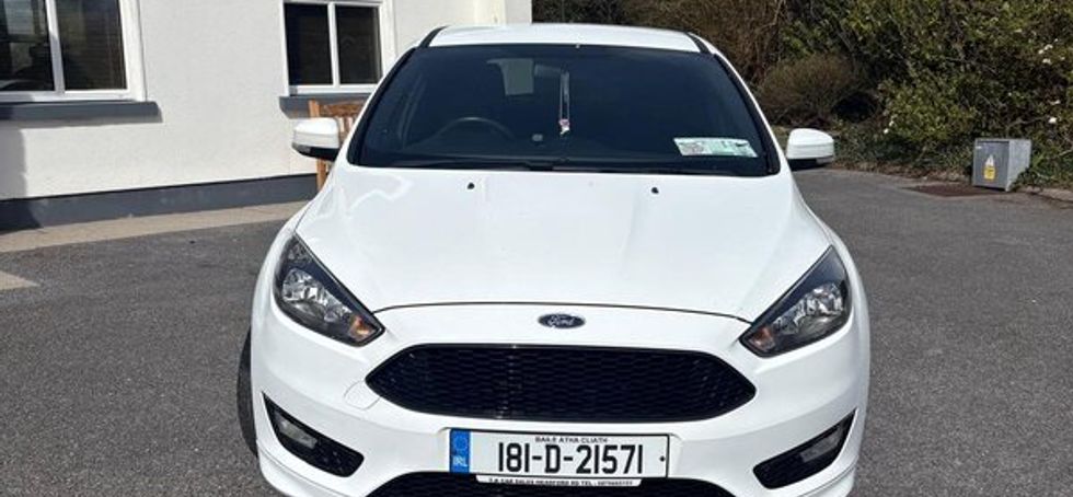 2018 Ford Focus 1.0L ST line eco boost