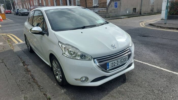 2013 Peugeot 208