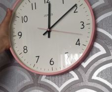 clock wall