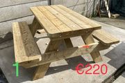 picnic table