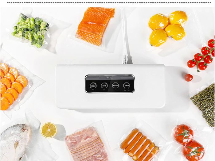 BRAND NEW Automatic Vacuum Sealer With Free Vaccum Sealing Bags Packing Machine Food Storage Packer For Dry Wet Food Perservation