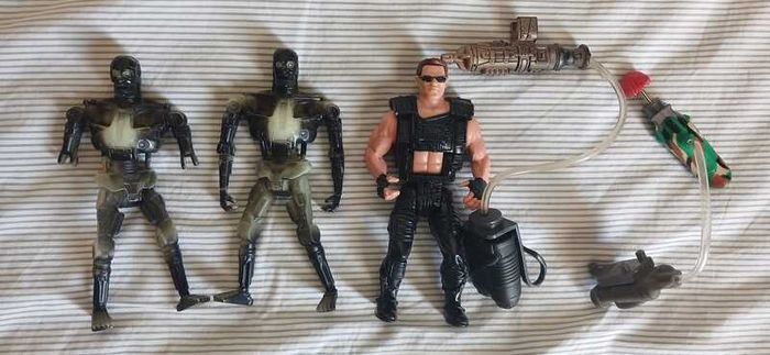 Terminator 2 Kenner action figures and accessories
