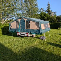 Trailer tent trigano