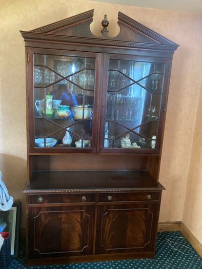Display Cabinet