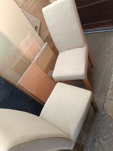 2 dining chairs