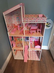 Dollhouse