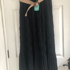 Ladies Midi Skirt Reduced