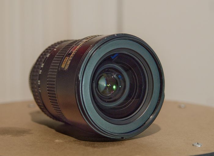 Nikon AF-S DX 17-55mm f/2.8G IF-ED Lens Professional DX Zoom