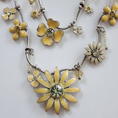 Pilgrim vintage floral necklace
