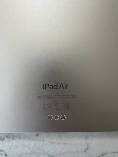 Apple iPad Air 5th Gen 2022 Starlight 256GB