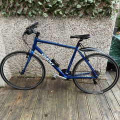 Giant 3 - On Road Sport
