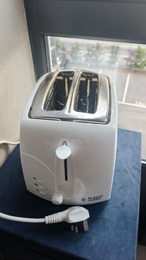 Toaster - Russell Hobbs