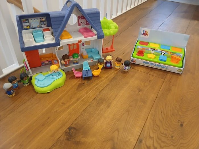 Fisher Price Doll House and pop up toy
