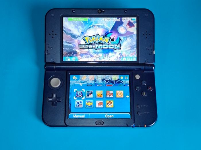 New 3DS XL Metallic Blue (Modded)