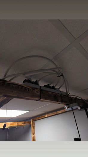 Shop fittings chandler stand with electrical wiring + rug stands