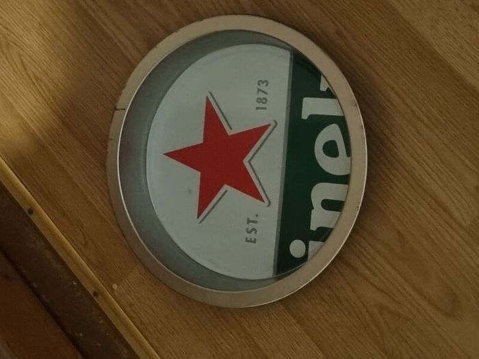 Heineken beer/drinks metal trays