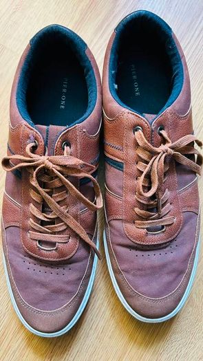 Mens shoes