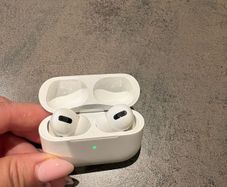 AirPods Pro A2084