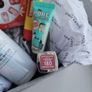 Random mix of beauty products Image 2