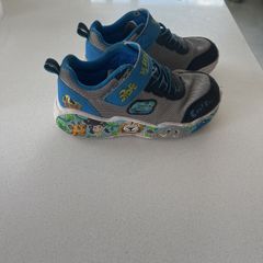 skechers play scene runners