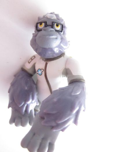 Overwatch Baby Winston Mini Figurine Gamescom
