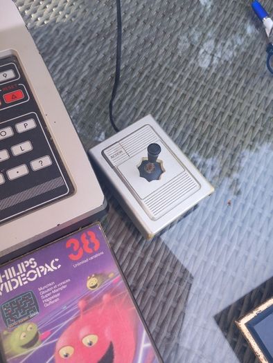 Philips G7000 vintage late 70s console, games, D18