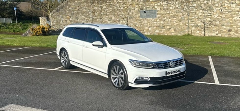 2016 R LINE Volkswagen Passat auto dsg