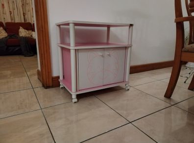 Hello Kitty Desk / Unit - For Young Children at Play To Store Toys - Ideal Christmas Present