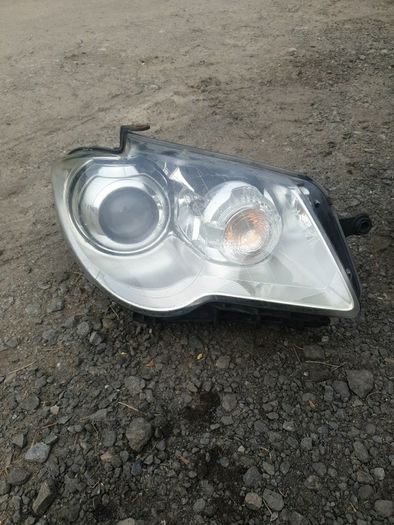 vw touran, 07,  headlights with ballasts